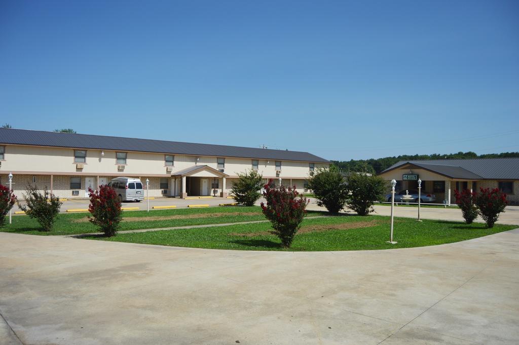 Travelers Inn Wilburton Exterior photo